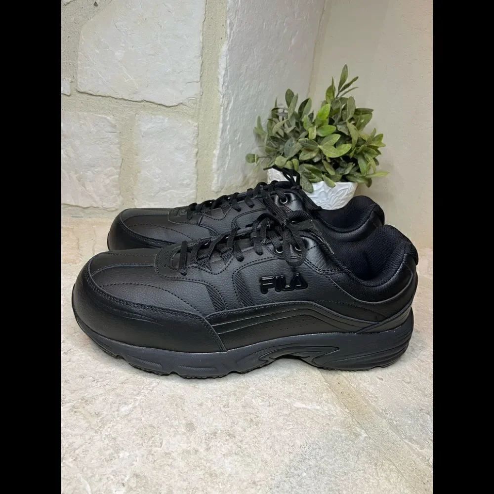Fila Workshift Men's Walking Shoes sz 13 eeee